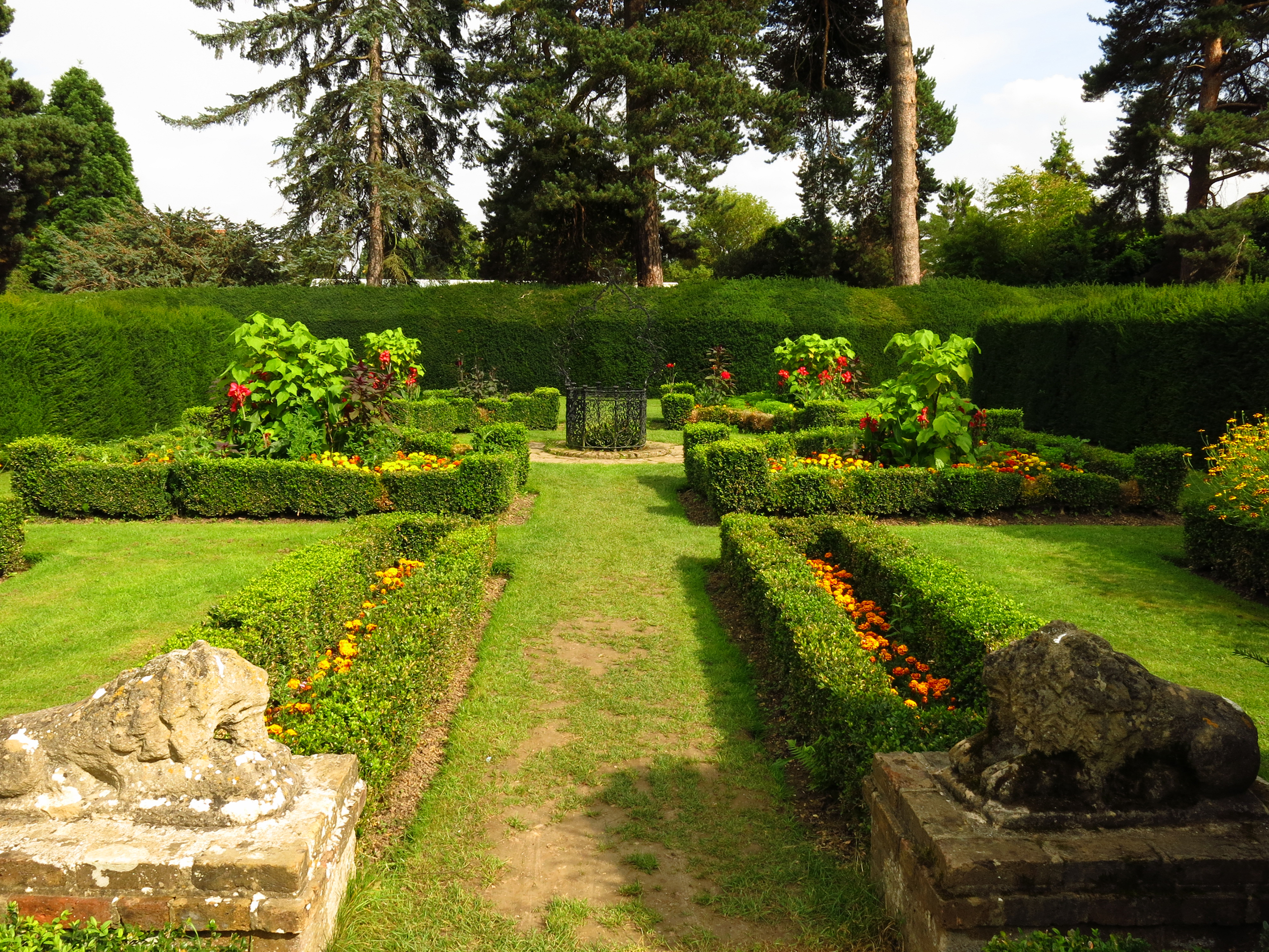 苹果版gardenscapes的简单介绍-第4张图片-QuickQ官网